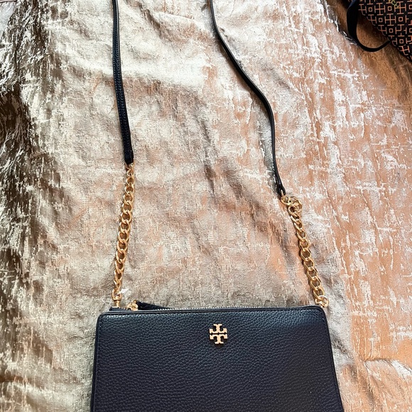Authentic NWT Navy Tory Burch Crossbody - Picture 8 of 12
